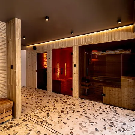 Posesja Plazowa Premium - & *